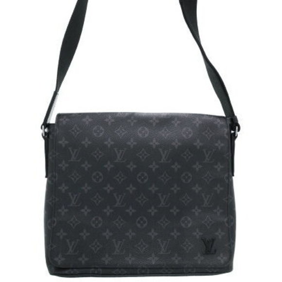 Louis Vuitton Monogram Eclipse Black District NM Shoulder Bag - Picture 1 of 8